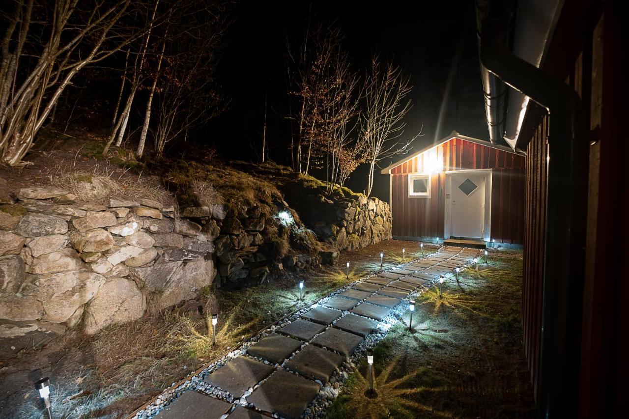 Skogsstuga I Bassholma Villa Munka-Ljungby Екстериор снимка